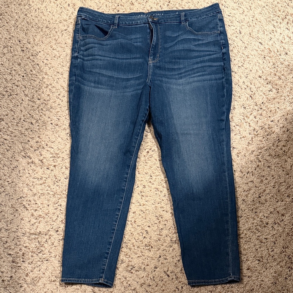 American Eagle Outfitters Dark Blue Ankle Jeans